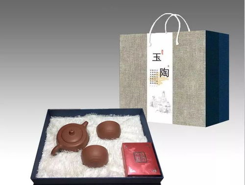 金狗旺财迎新春 《中国剪报》金狗贺岁文创礼盒，让文艺创作年味十足