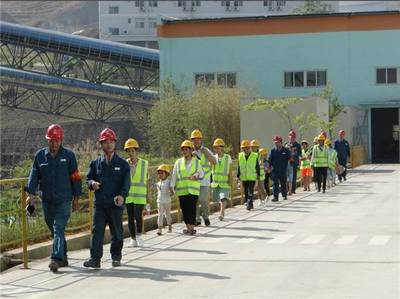 亲情相伴，安全同行——云南水泥普洱公司组织员工家属参观及劳保用品展销活动